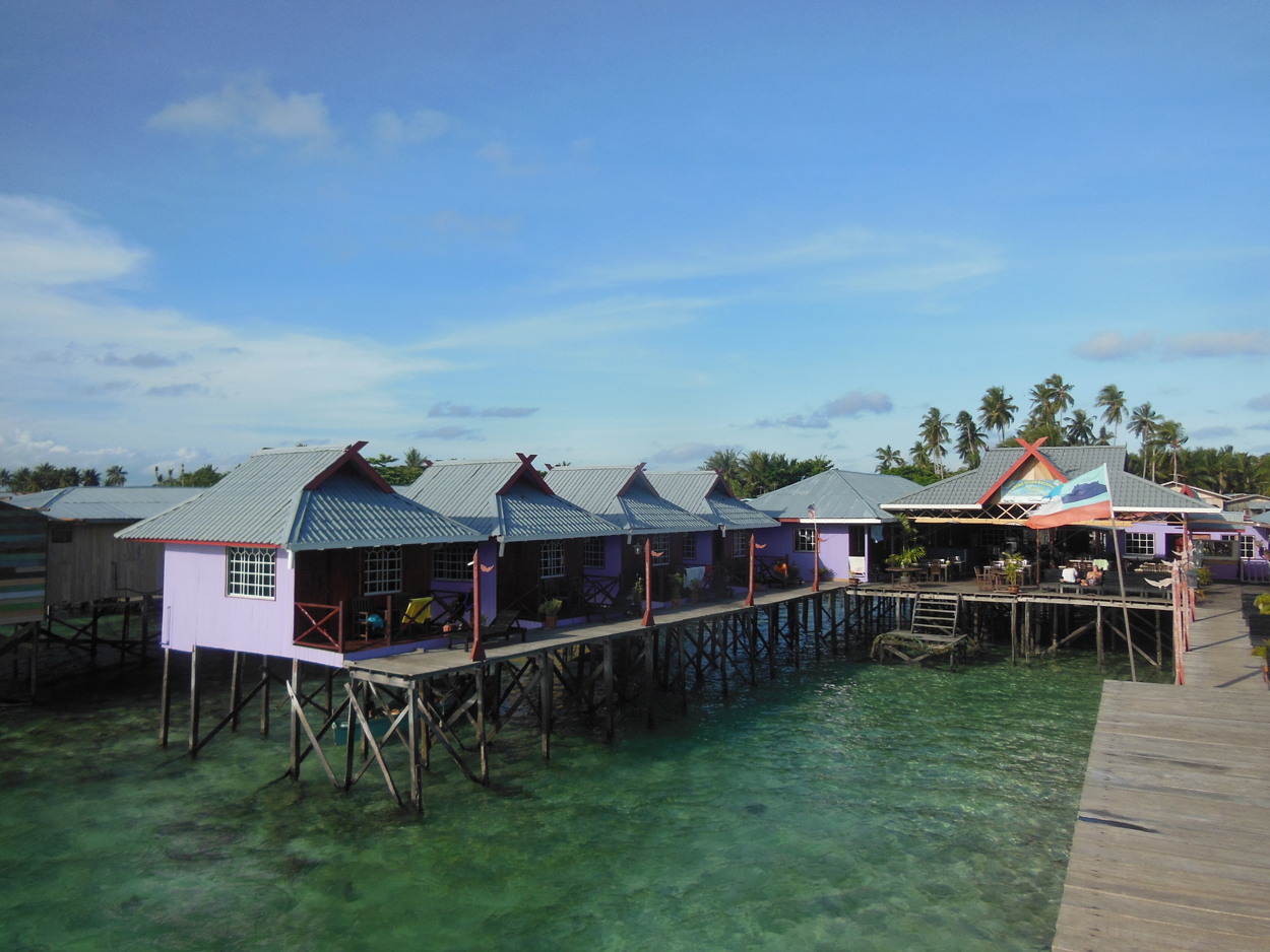 2013-11-09 Billabong Scuba, Mabul 